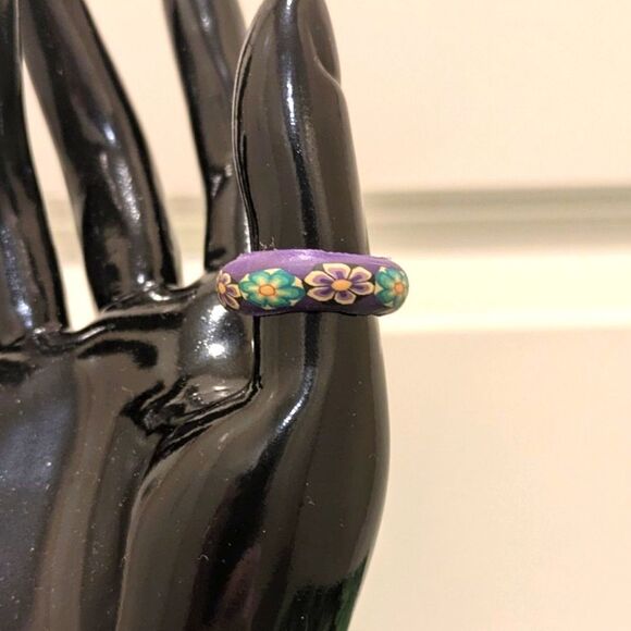 $5 Item! Size 8.5 Purple Floral Fimo Clay Ring - Picture 1 of 6
